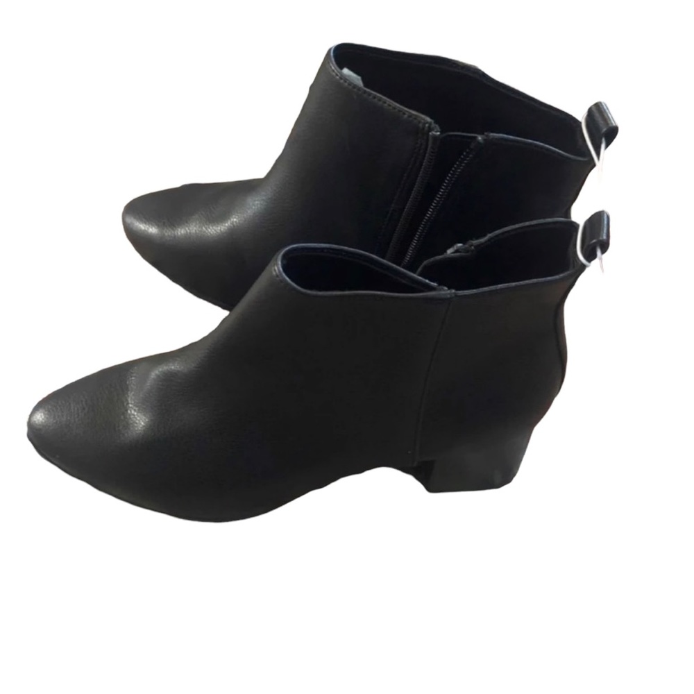 Black Old Navy Ankle Booties size 6.5